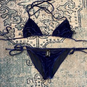 TRIANGL Bikini Set!